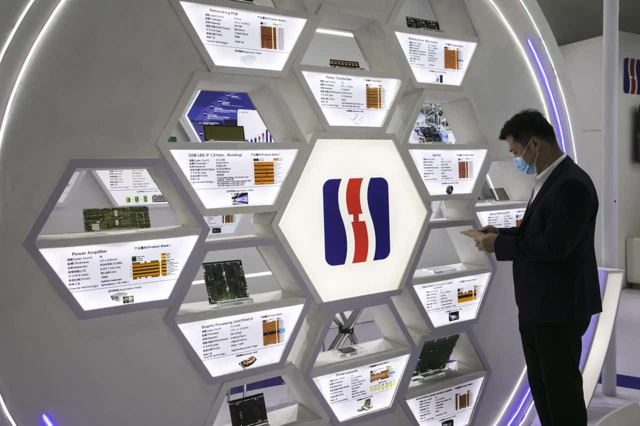  Victory Giant Technology Huizhou Co